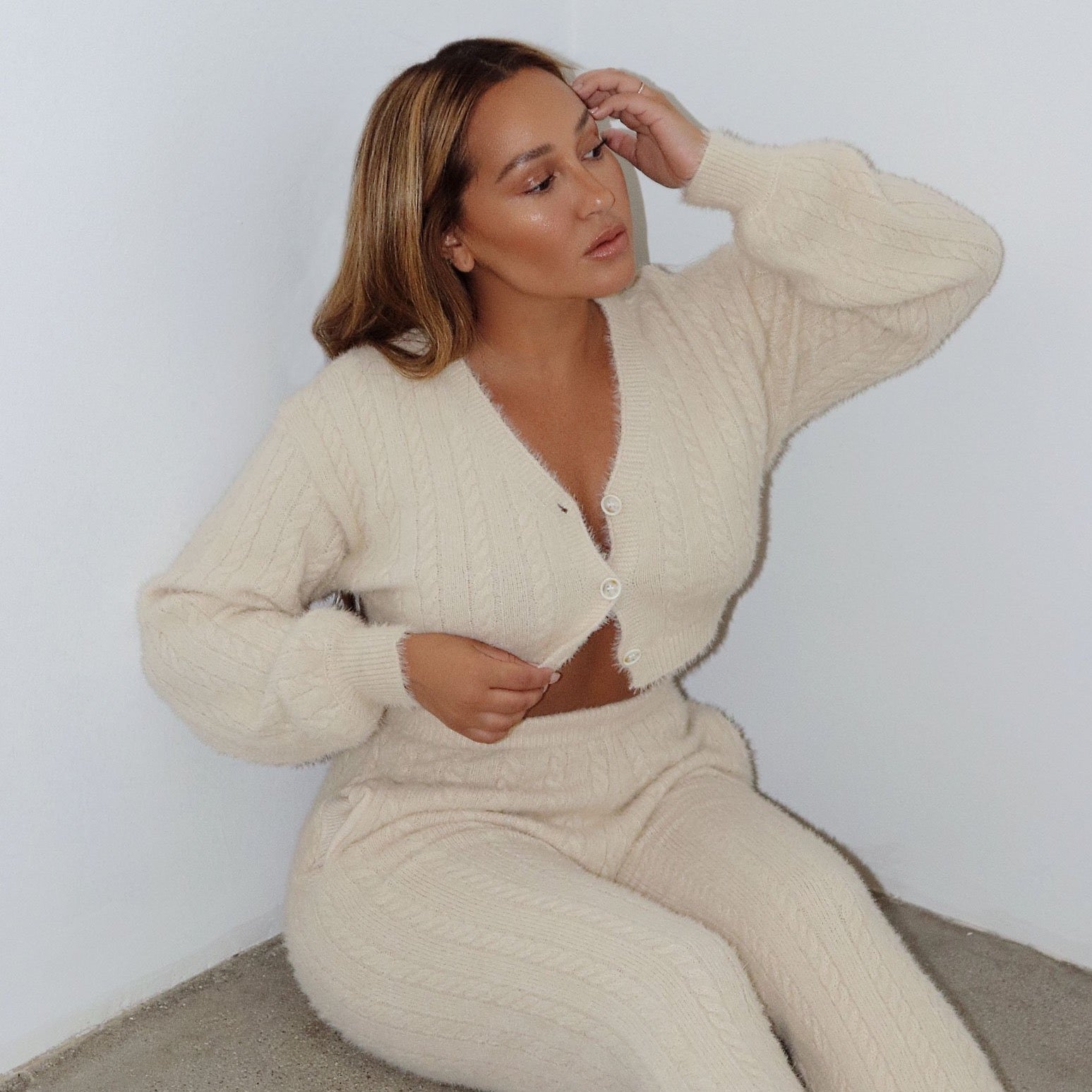 THE HILLS SET  (Final Sale)