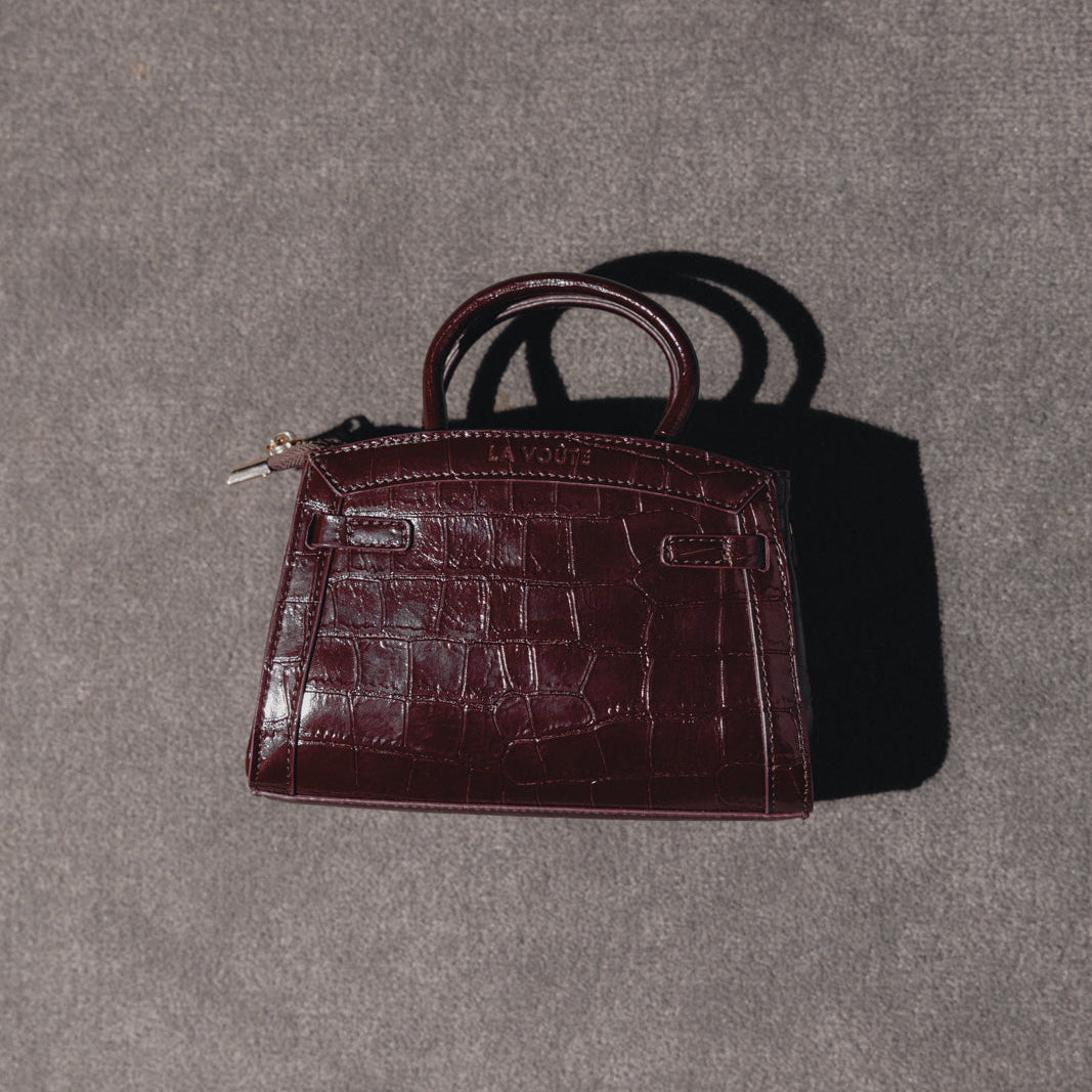 THE PETITE ADRIENNE CROC