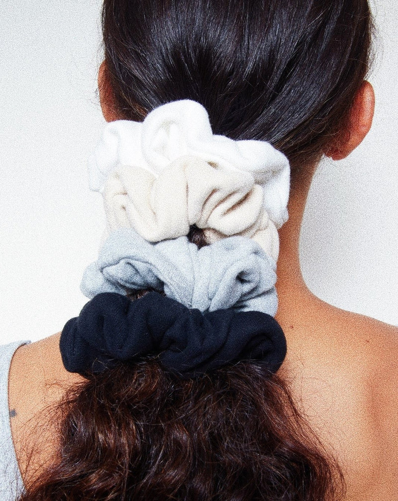 THE SUNDAY SCRUNCHIE PACK